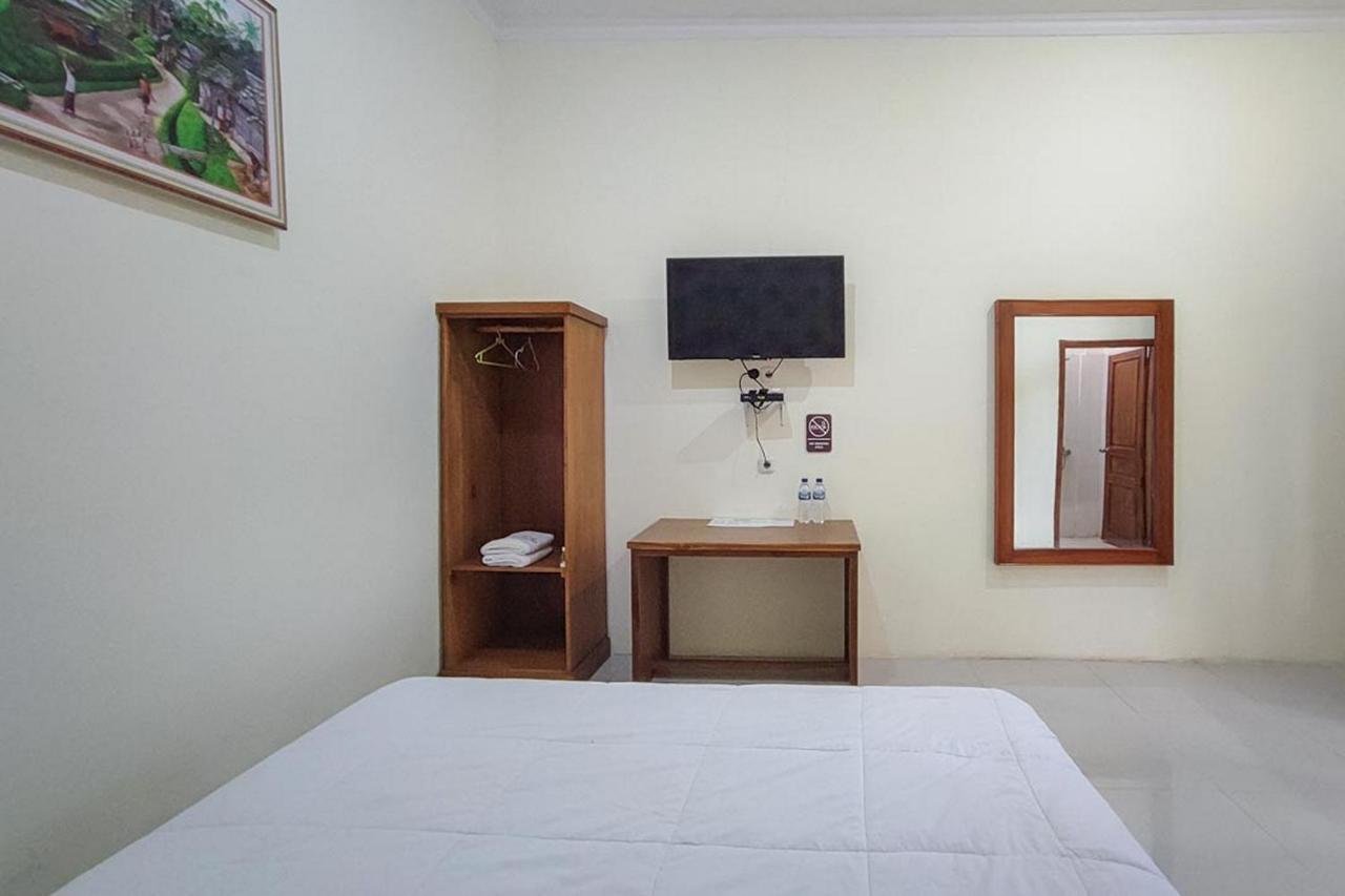 Reddoorz At Tanakatto Homestay Waikabubak Esterno foto